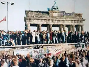 A Year in History: 1989 Timeline