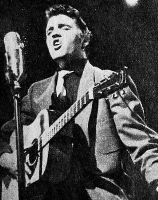 The Day the Music Stopped: Elvis Presley, 1935–1977