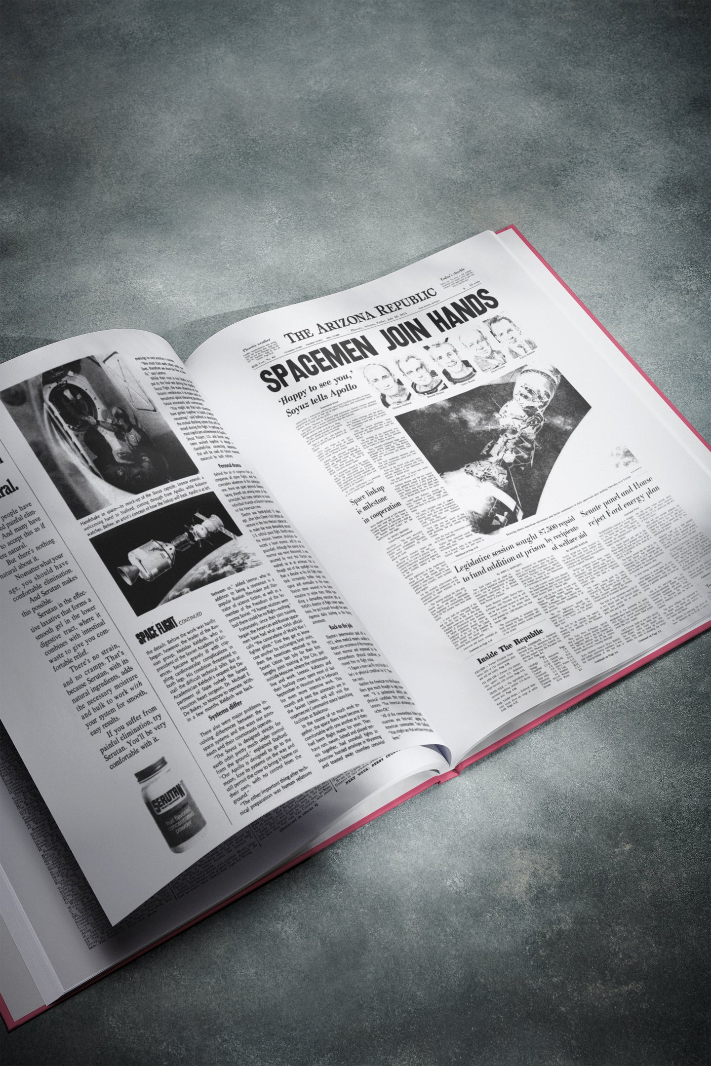 Your Year in Headlines 1975 US Edition - Historic Newspapers